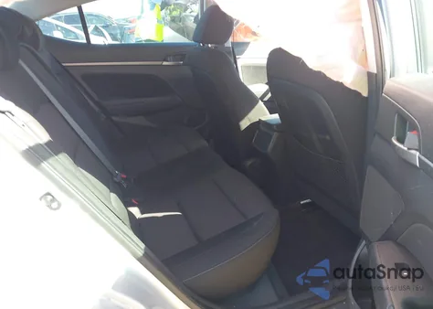 2017 Hyundai Elantra Value Edition z USA, uszkodzony, nr VIN KMHD84LF4HU427182